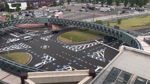 横浜市営バスベイサイドブルー